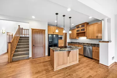 11662 Laketowne View, Albertville, MN 55301 - Photo 6