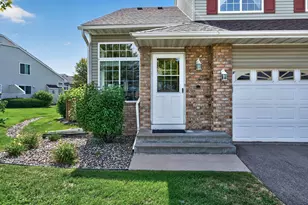 6193 Courtly Rd, Woodbury, MN 55125 - Photo 2