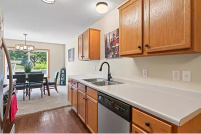6193 Courtly Road #E, Woodbury, MN 55125 - Photo 20