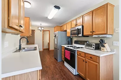 6193 Courtly Road #E, Woodbury, MN 55125 - Photo 22