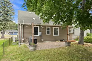 5243 Bryant Ave N, Minneapolis, MN 55430 - Photo 32