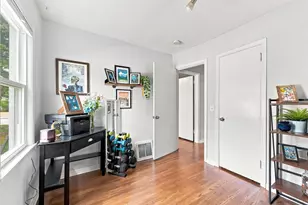5243 Bryant Ave N, Minneapolis, MN 55430 - Photo 8