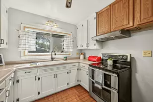1402 Damon Ct SE, Rochester, MN 55904 - Photo 8