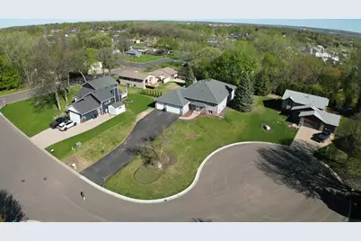 7818 Davidson Court, Inver Grove Heights, MN 55076 - Photo 1