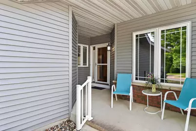 2703 Village Drive, Faribault, MN 55021 - Photo 6