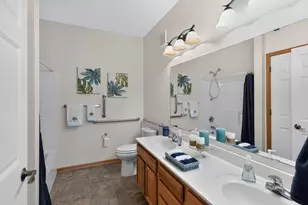 2703 Village Dr, Faribault, MN 55021 - Photo 18