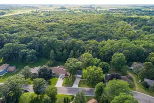 1910 Linn Dr, Owatonna, MN 55060 - Photo 46
