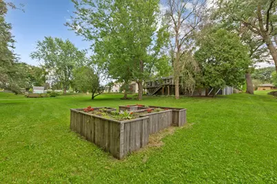 1910 Linn Drive, Owatonna, MN 55060 - Photo 14