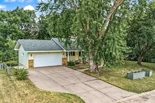 2325 Argonne Dr NE, Columbia Heights, MN 55421 - Photo 48