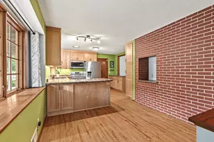 2325 Argonne Dr NE, Columbia Heights, MN 55421 - Photo 10