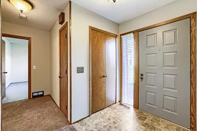 3743 Goodwin Avenue N, Oakdale, MN 55128 - Photo 6