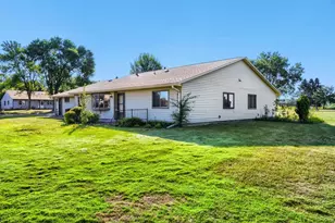 3743 Goodwin Ave N, Oakdale, MN 55128 - Photo 28