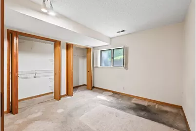 15695 Sussex Drive, Minnetonka, MN 55345 - Photo 24