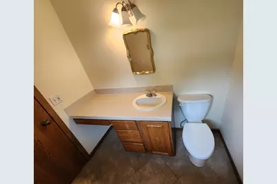 217 Lowell Street E, Le Roy, MN 55951 - Photo 14