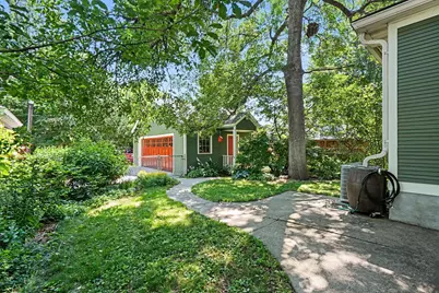 2425 Bryant Avenue S, Minneapolis, MN 55405 - Photo 6