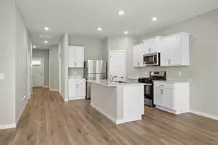 919 Sycamore Pl N, Cambridge, MN 55008 - Photo 8