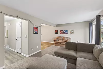 459 S Mailand Court, Maplewood, MN 55119 - Photo 4