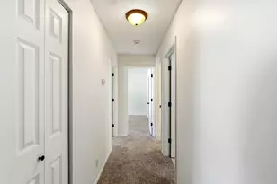 2700 Shenandoah Ln N, Plymouth, MN 55447 - Photo 12