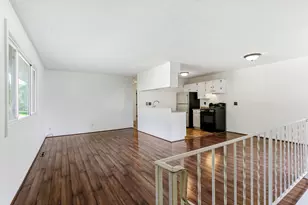 2700 Shenandoah Ln N, Plymouth, MN 55447 - Photo 4