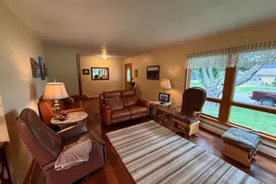 424 S Haven St, Appleton, MN 56208 - Photo 10