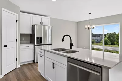 25860 Emerson Court, Wyoming, MN 55092 - Photo 8