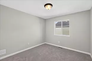 25860 Emerson Ct, Wyoming, MN 55092 - Photo 18