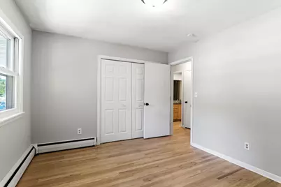 1866 Shryer Avenue W, Roseville, MN 55113 - Photo 24