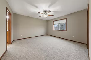 2401 Foxtail Ln, Faribault, MN 55021 - Photo 28