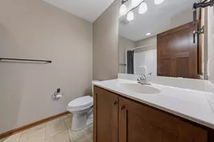 2401 Foxtail Ln, Faribault, MN 55021 - Photo 22