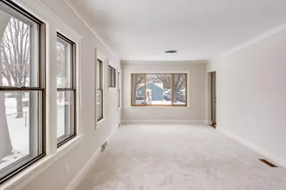 4158 Zane Avenue N, Robbinsdale, MN 55422 - Photo 10