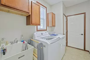 2321 Woodcrest Dr, Woodbury, MN 55129 - Photo 26