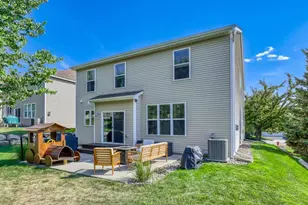 2321 Woodcrest Dr, Woodbury, MN 55129 - Photo 28