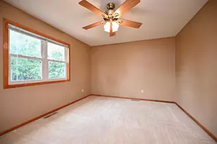 5825 Fairway Dr NW, Rochester, MN 55901 - Photo 22
