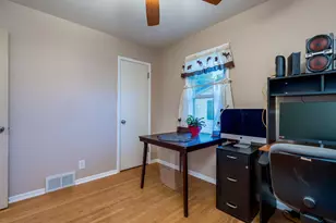 525 Harper St, Mankato, MN 56001 - Photo 18