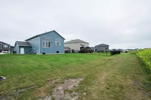 4871 Hampton Cir S, Moorhead, MN 56560 - Photo 36