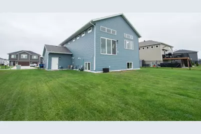 4871 Hampton Circle S, Moorhead, MN 56560 - Photo 32