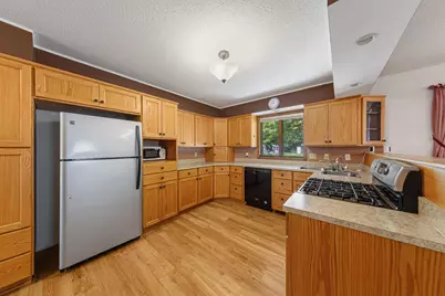 556 Karmil Place, Gaylord, MN 55334 - Photo 14