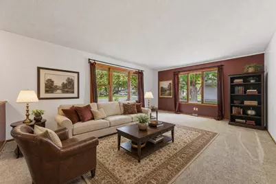 556 Karmil Place, Gaylord, MN 55334 - Photo 6