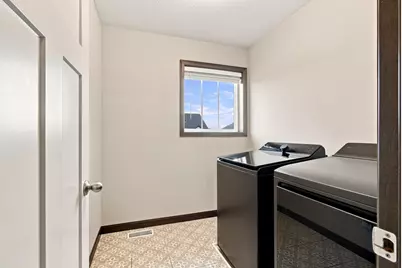 5118 Suntide Pass, Woodbury, MN 55129 - Photo 16