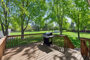 833 Oriole Dr, Apple Valley, MN 55124 - Photo 40