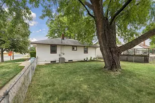 157 Poplar St W, South Saint Paul, MN 55075 - Photo 34
