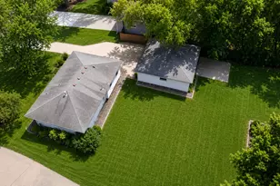 7925 Penn Ave N, Brooklyn Park, MN 55444 - Photo 6