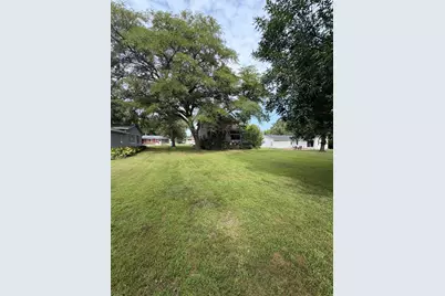 525 1st Street, Dawson, MN 56232 - Photo 4