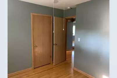725 Robinwood Lane, Hopkins, MN 55305 - Photo 16