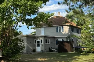 421 Geary Ave NE, Bagley, MN 56621 - Photo 32