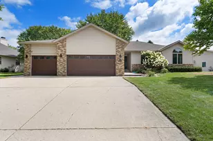 659 Crestview Ln, Owatonna, MN 55060 - Photo 64