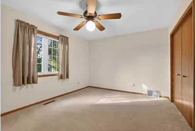 2801 Riverwood Lane NW, Rochester, MN 55901 - Photo 22