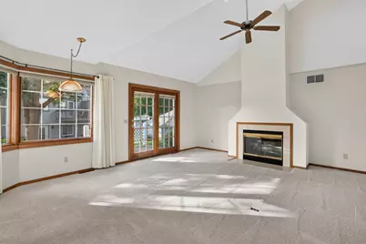2801 Riverwood Lane NW, Rochester, MN 55901 - Photo 4