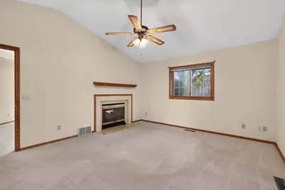 2801 Riverwood Lane NW, Rochester, MN 55901 - Photo 14