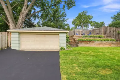 6820 Thomas Avenue S, Richfield, MN 55423 - Photo 18